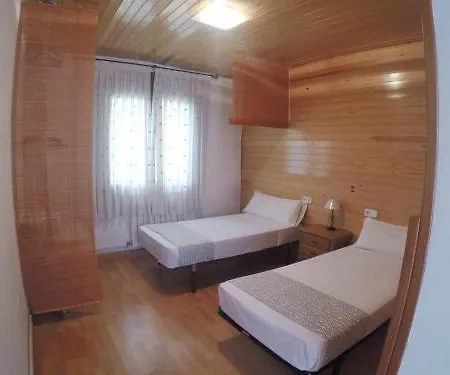 Aiguaneu S'auguer Apartmán *